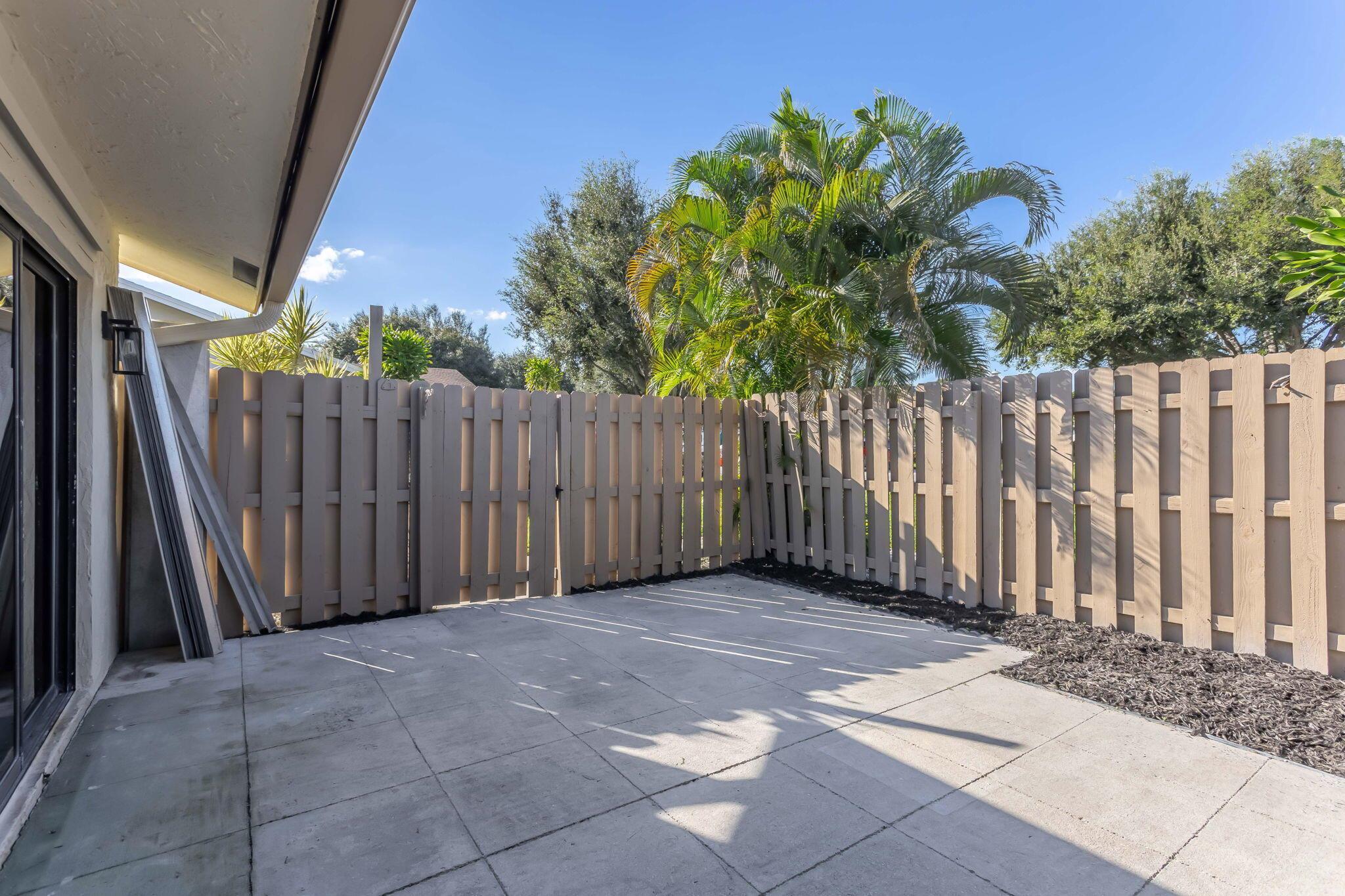 View photos, virtual tours, details... 996 NW 29th Avenue B