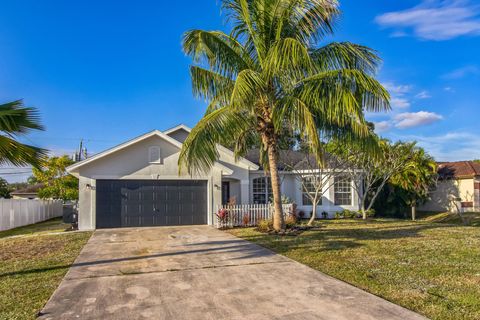 A home in Port St Lucie