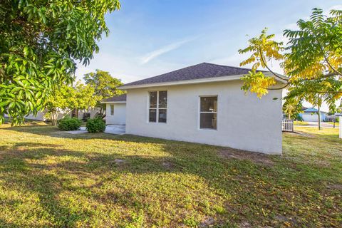 A home in Port St Lucie