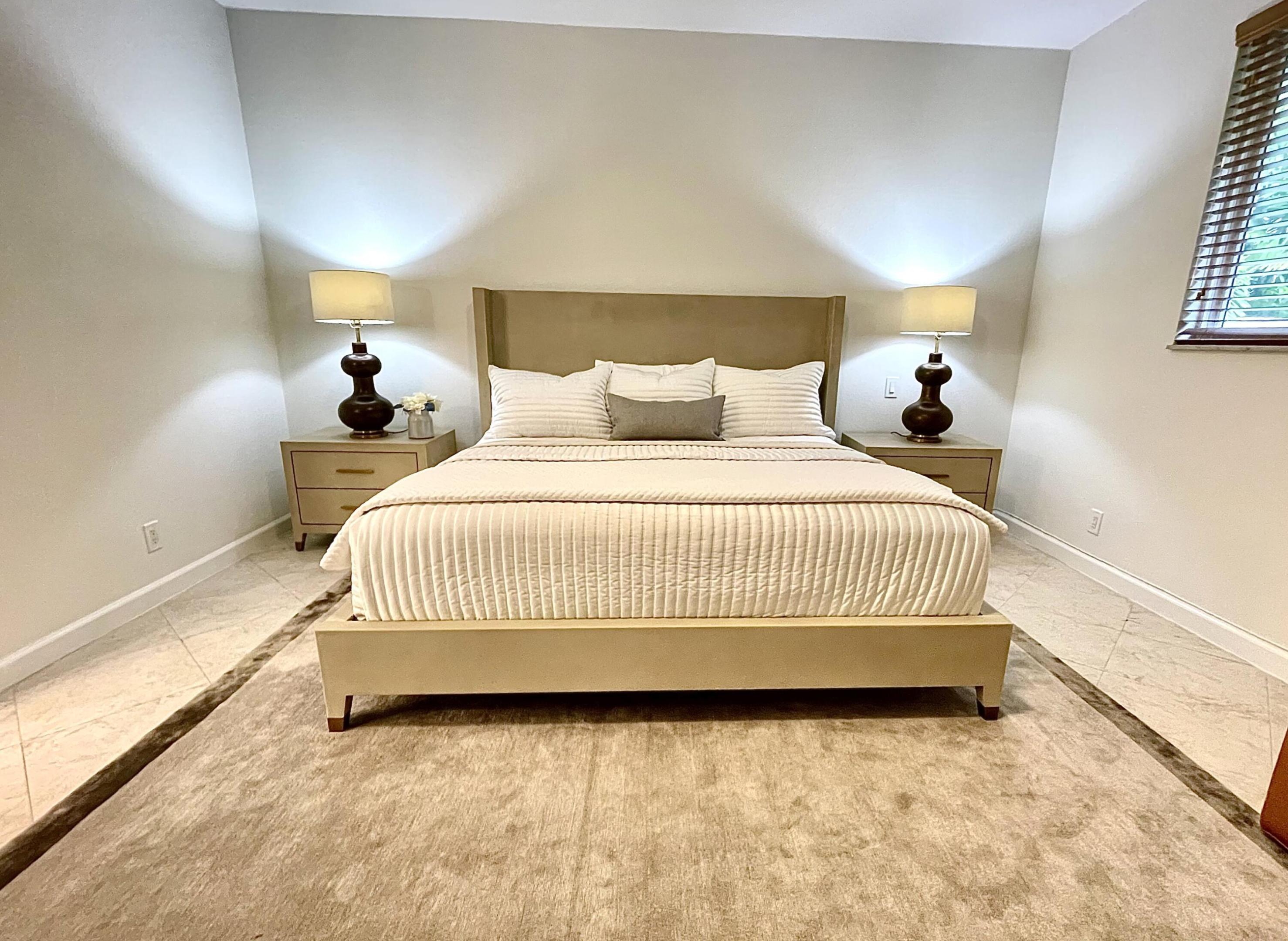 PELICAN HARBOR PH 3 - Residential Lease