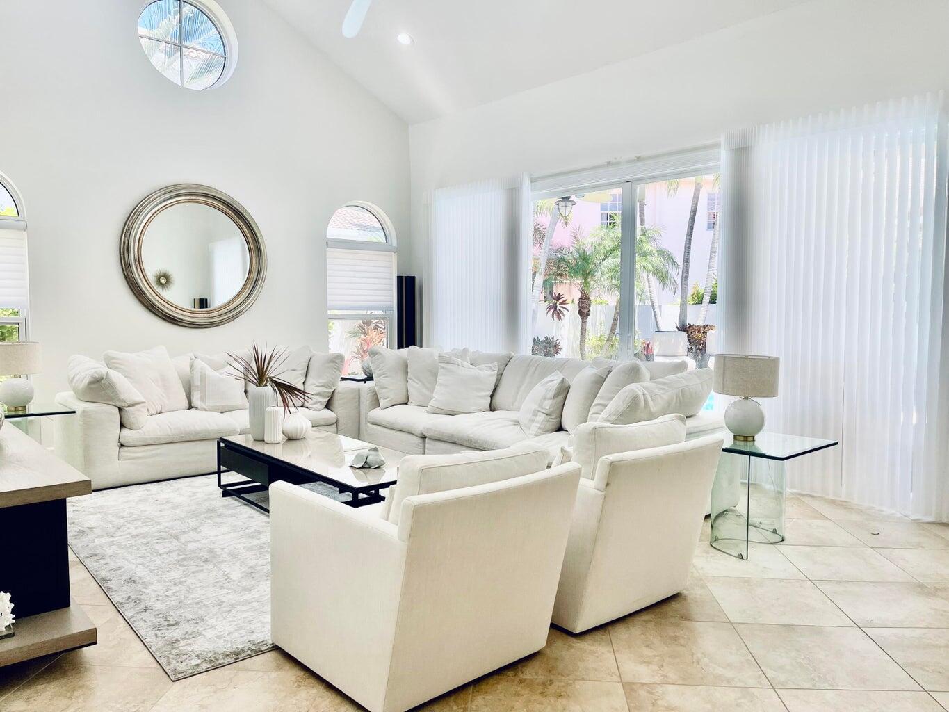 PELICAN HARBOR PH 3 - Residential Lease