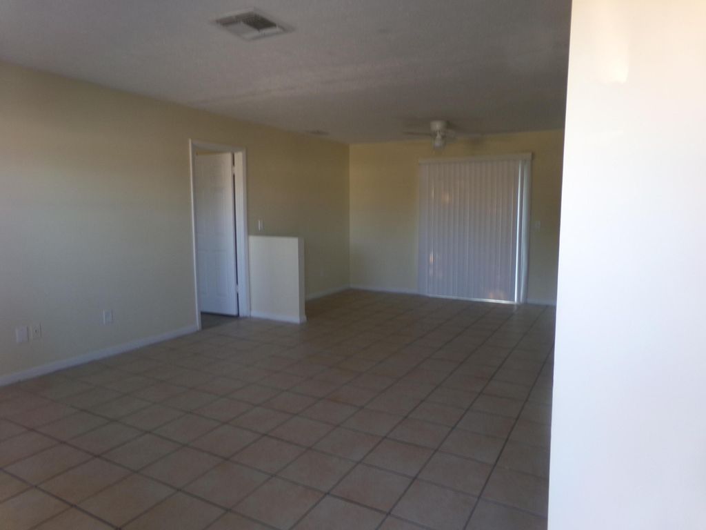 Photo of 1530 SW Bayshore Boulevard, Port Saint Lucie, FL 34983 (MLS # R11155761)