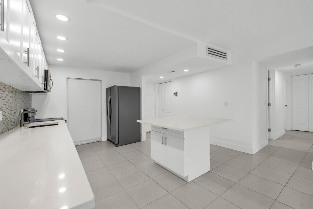 Photo of 5500 NW 2nd Avenue #425, Boca Raton, FL 33487 (MLS # F10545104)