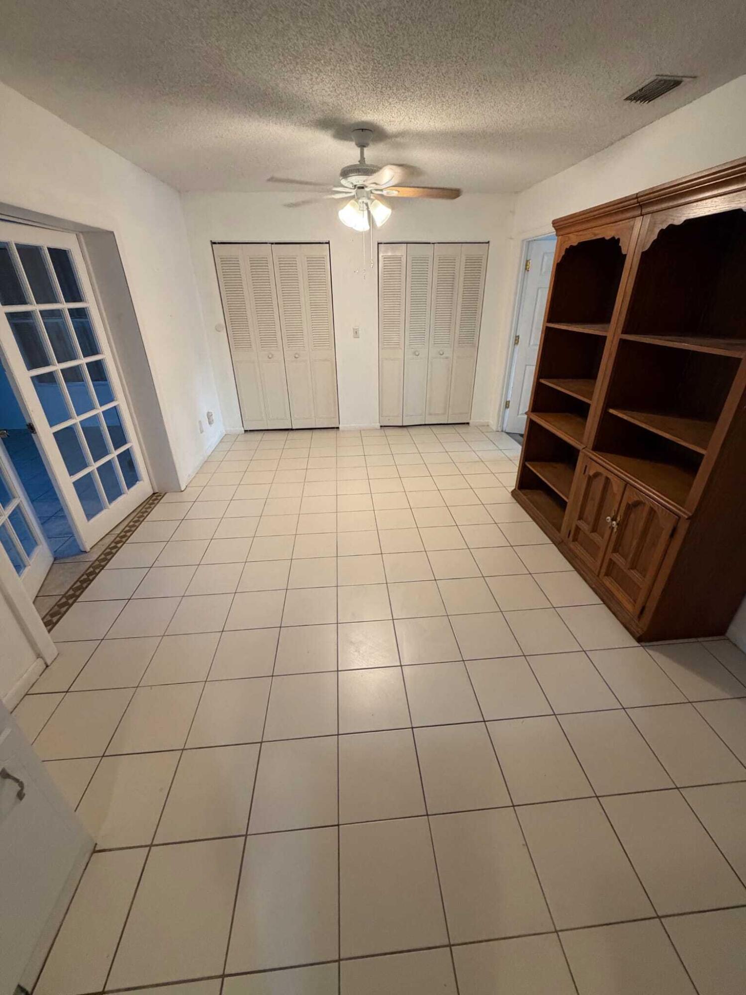 PORT ST LUCIE SECTION 4 - Residential