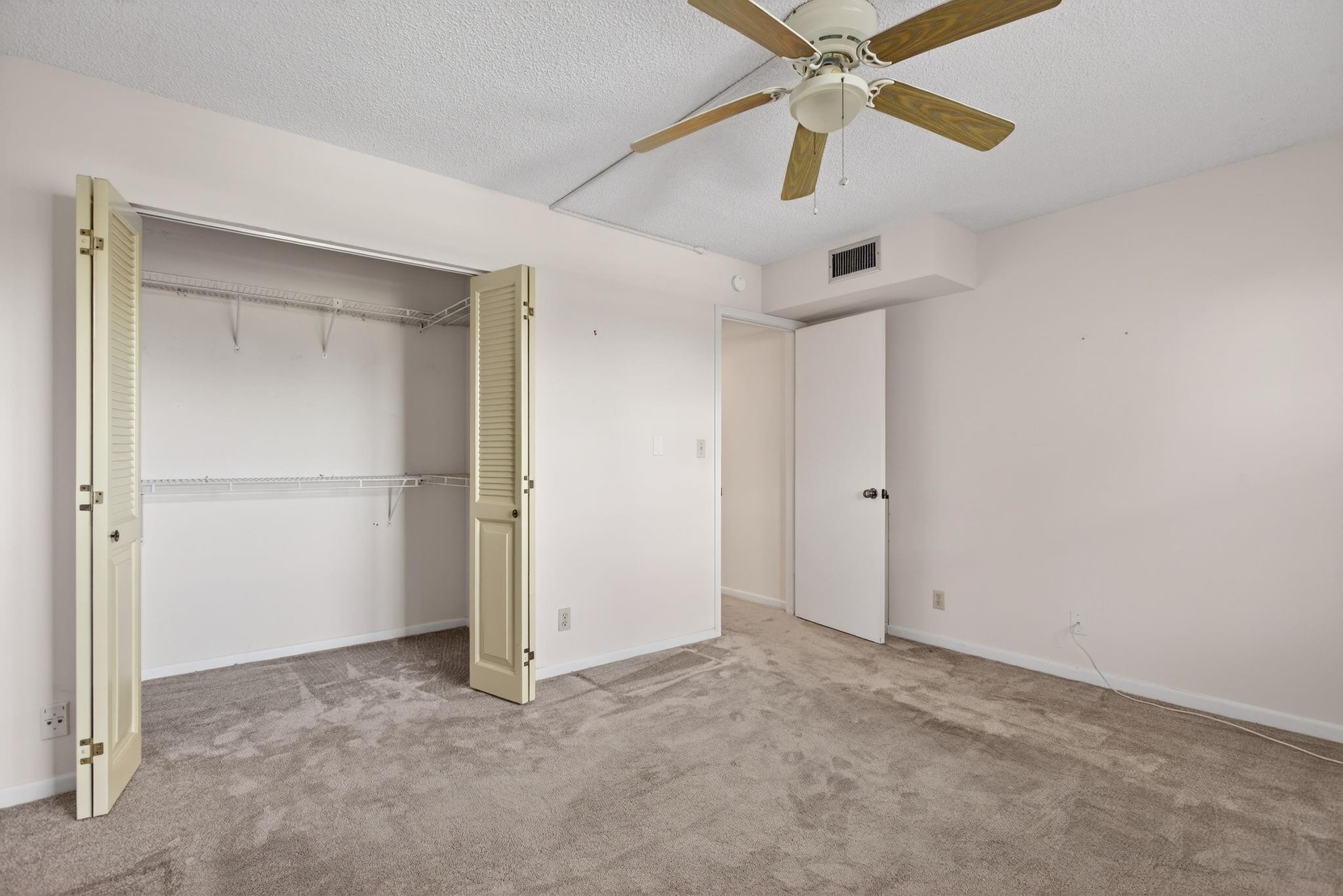 WYNMOOR GOLF VILLAGE - Residential