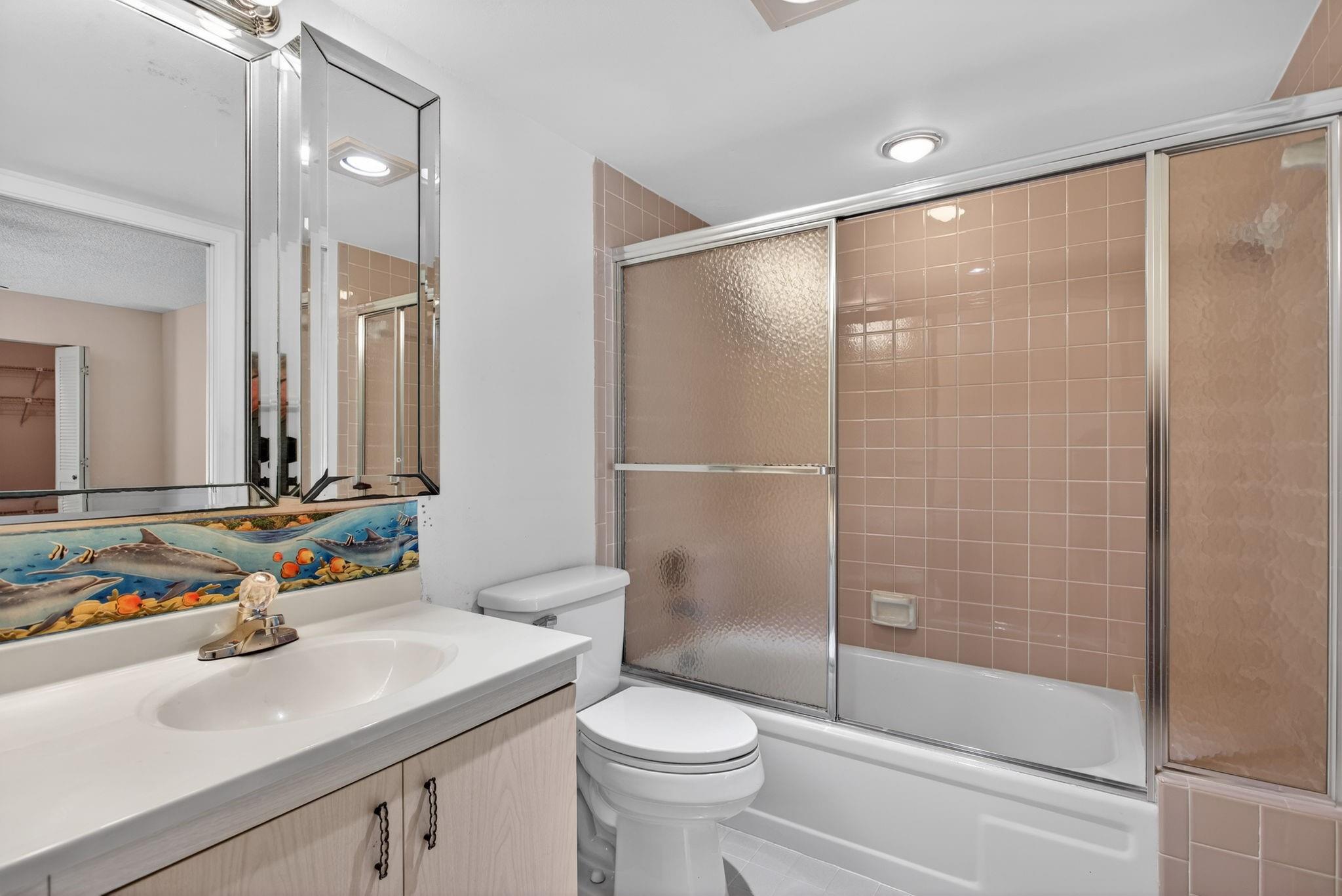 WYNMOOR GOLF VILLAGE - Residential