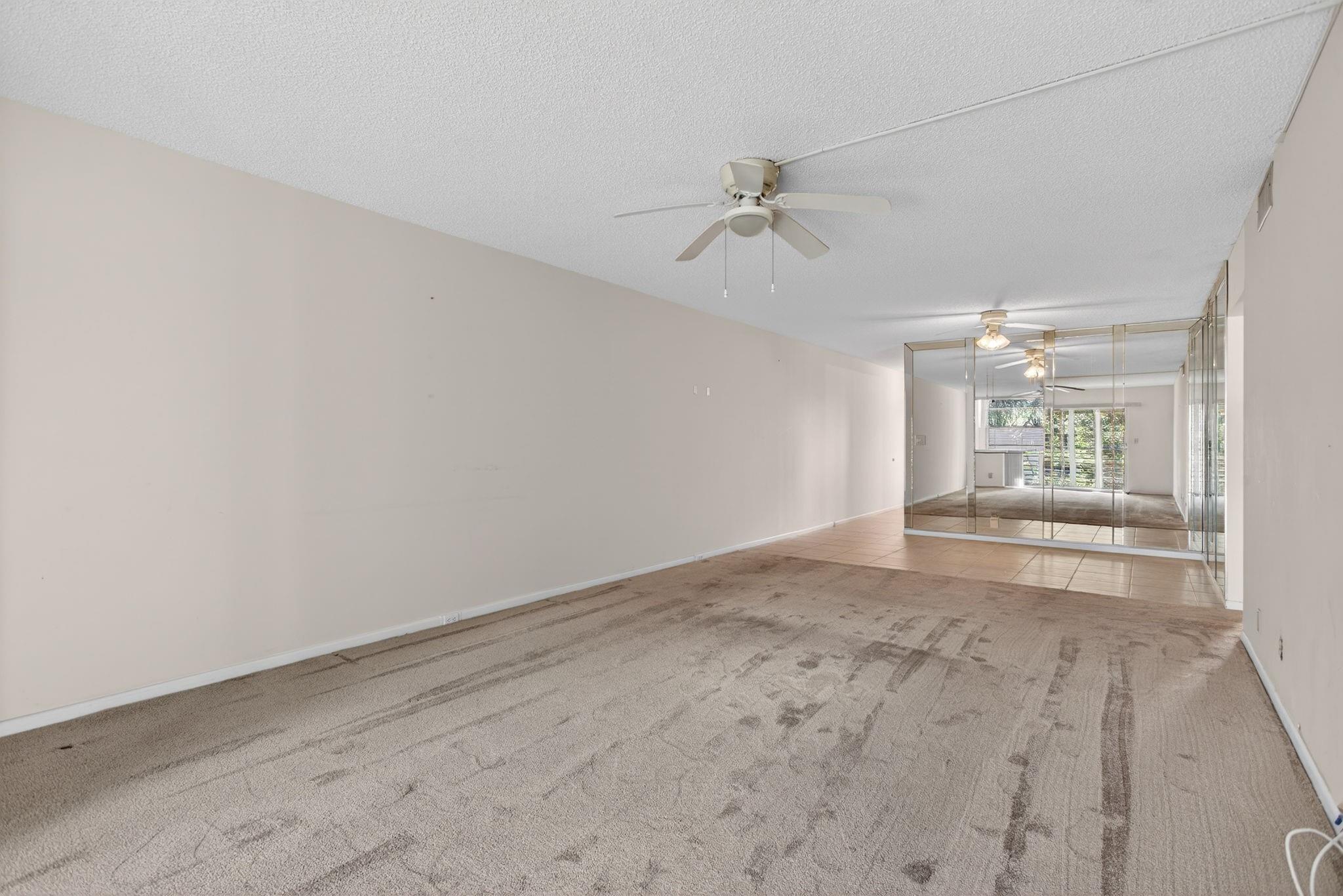 WYNMOOR GOLF VILLAGE - Residential