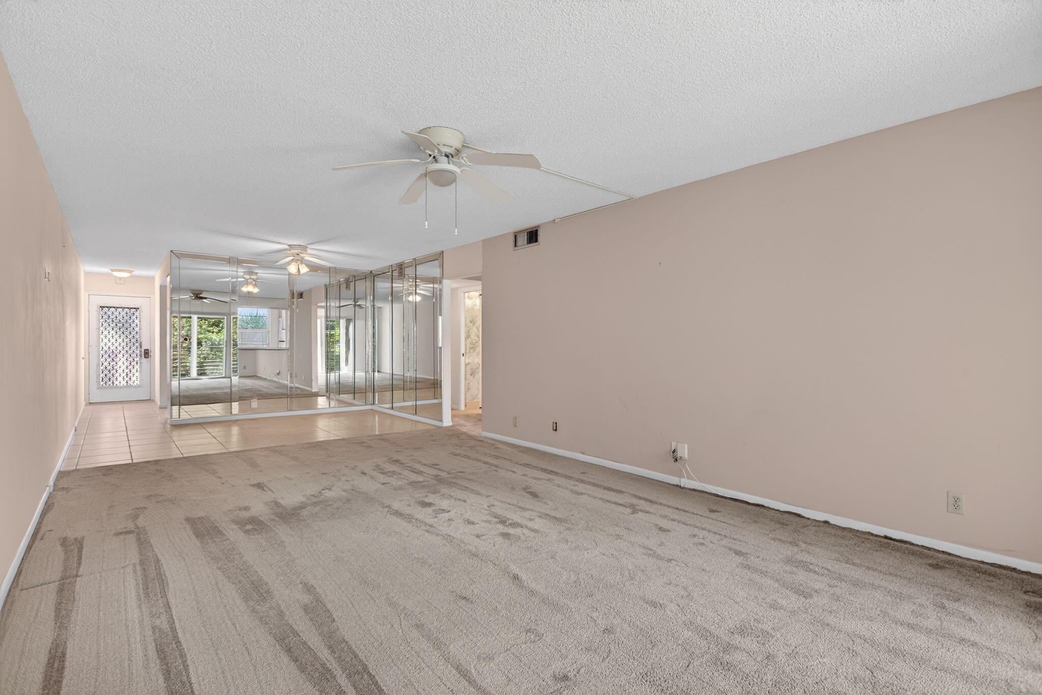 WYNMOOR GOLF VILLAGE - Residential