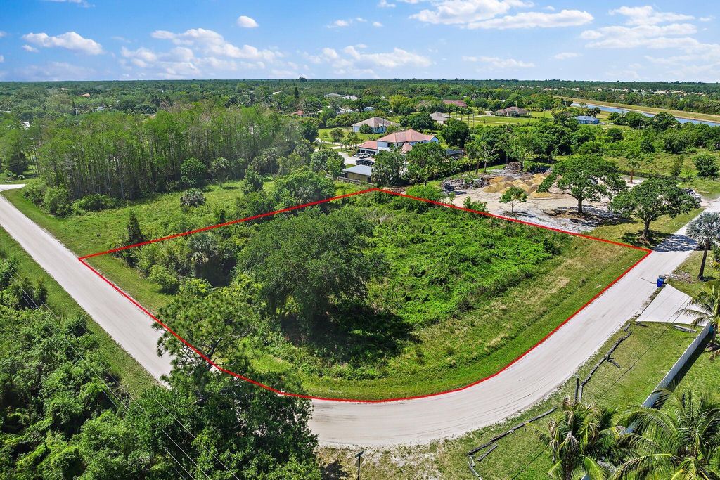 Photo of 0 169th Place, Palm Beach Gardens, FL 33418 (MLS # R11021520)