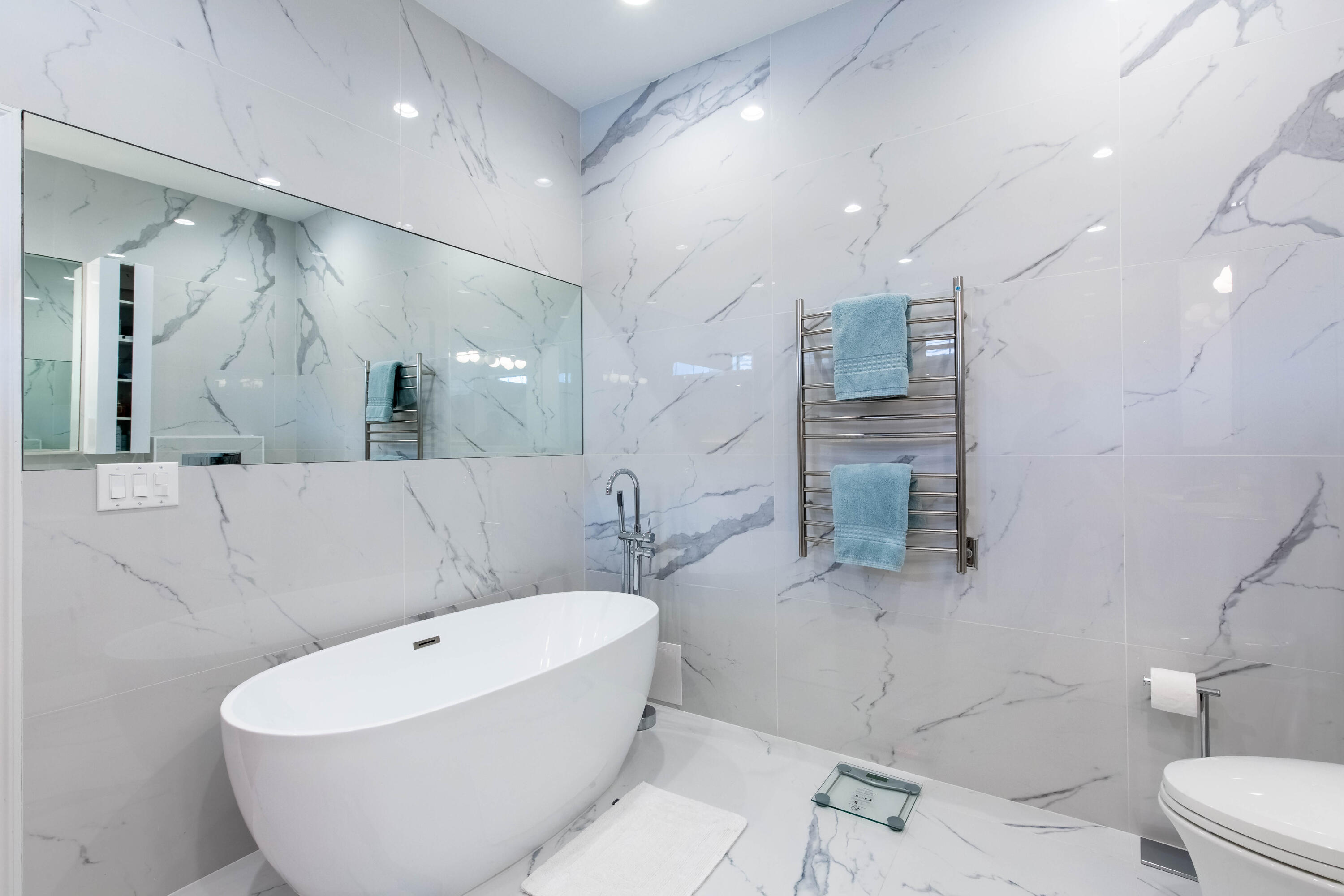 Castelina - Residential Lease