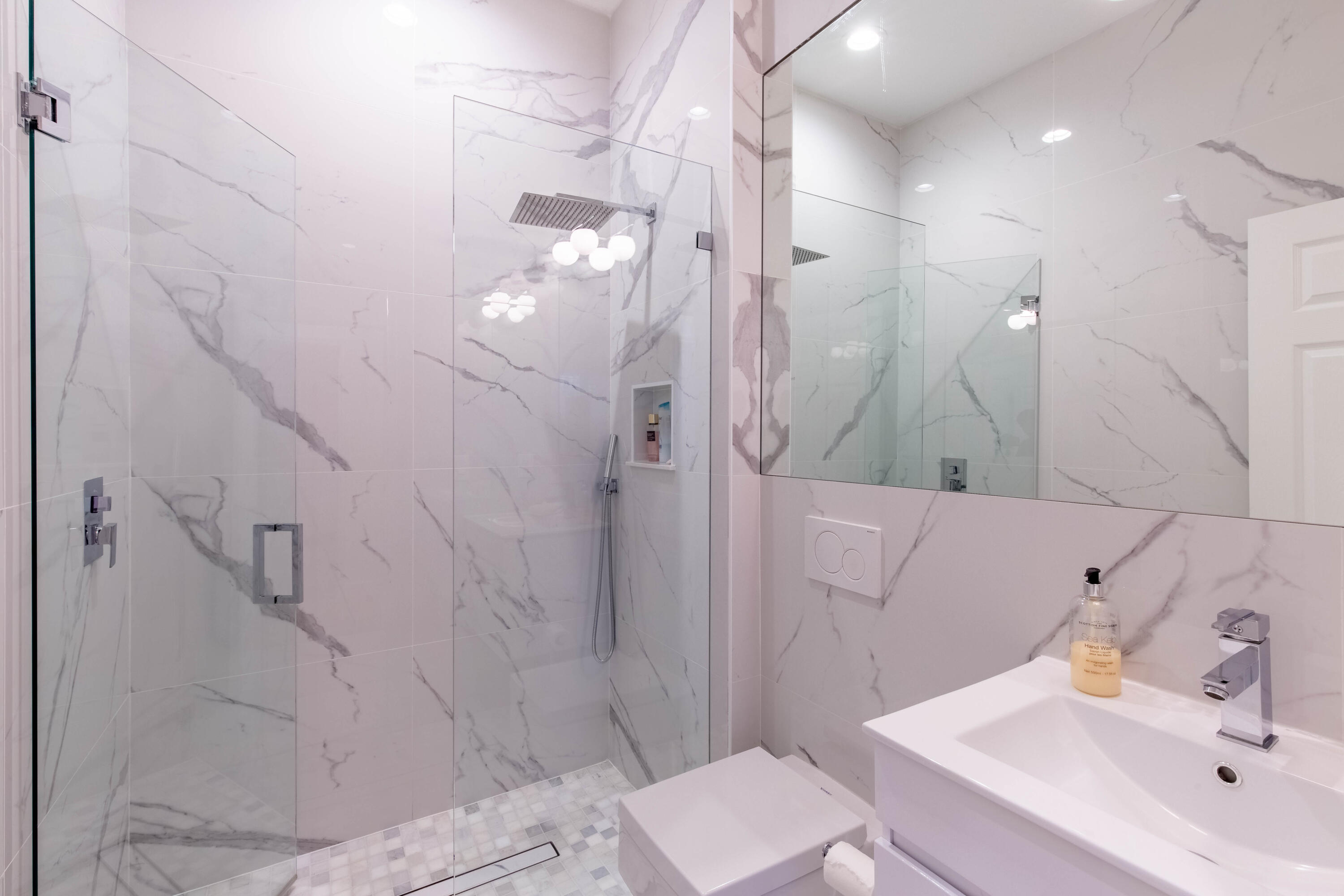 Castelina - Residential Lease