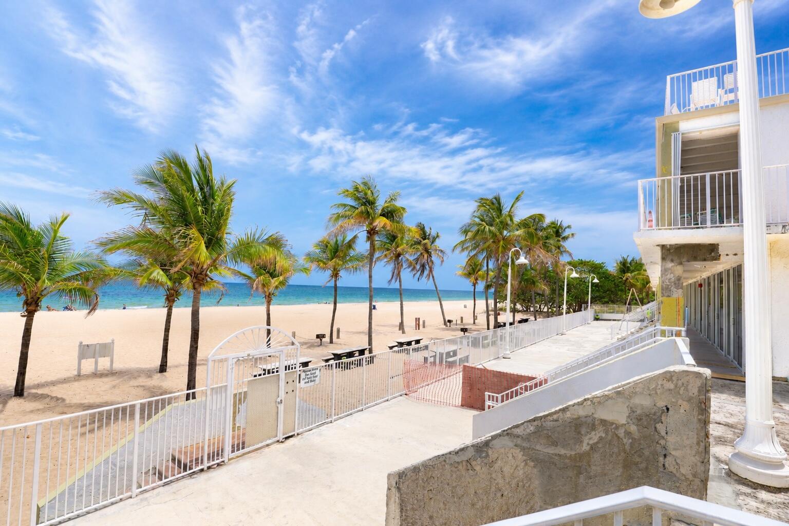 POMPANO BEACH CLUB NORTH CONDO - Residential Lease
