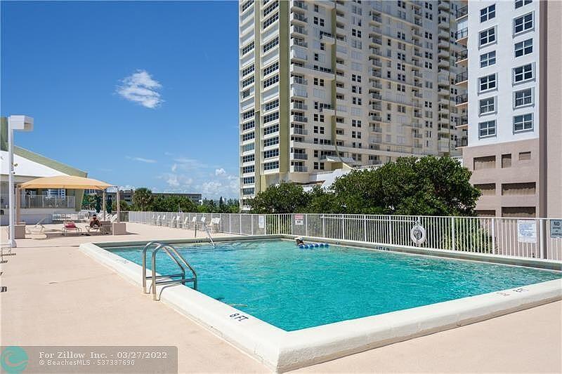 POMPANO BEACH CLUB NORTH CONDO - Residential Lease