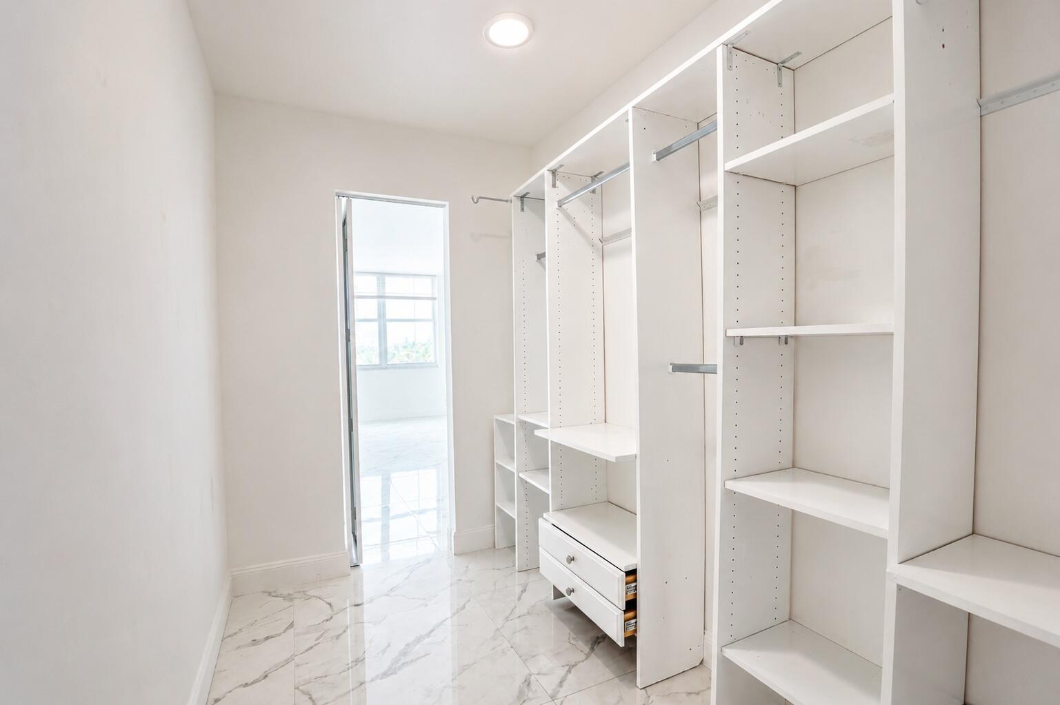 POMPANO BEACH CLUB NORTH CONDO - Residential Lease