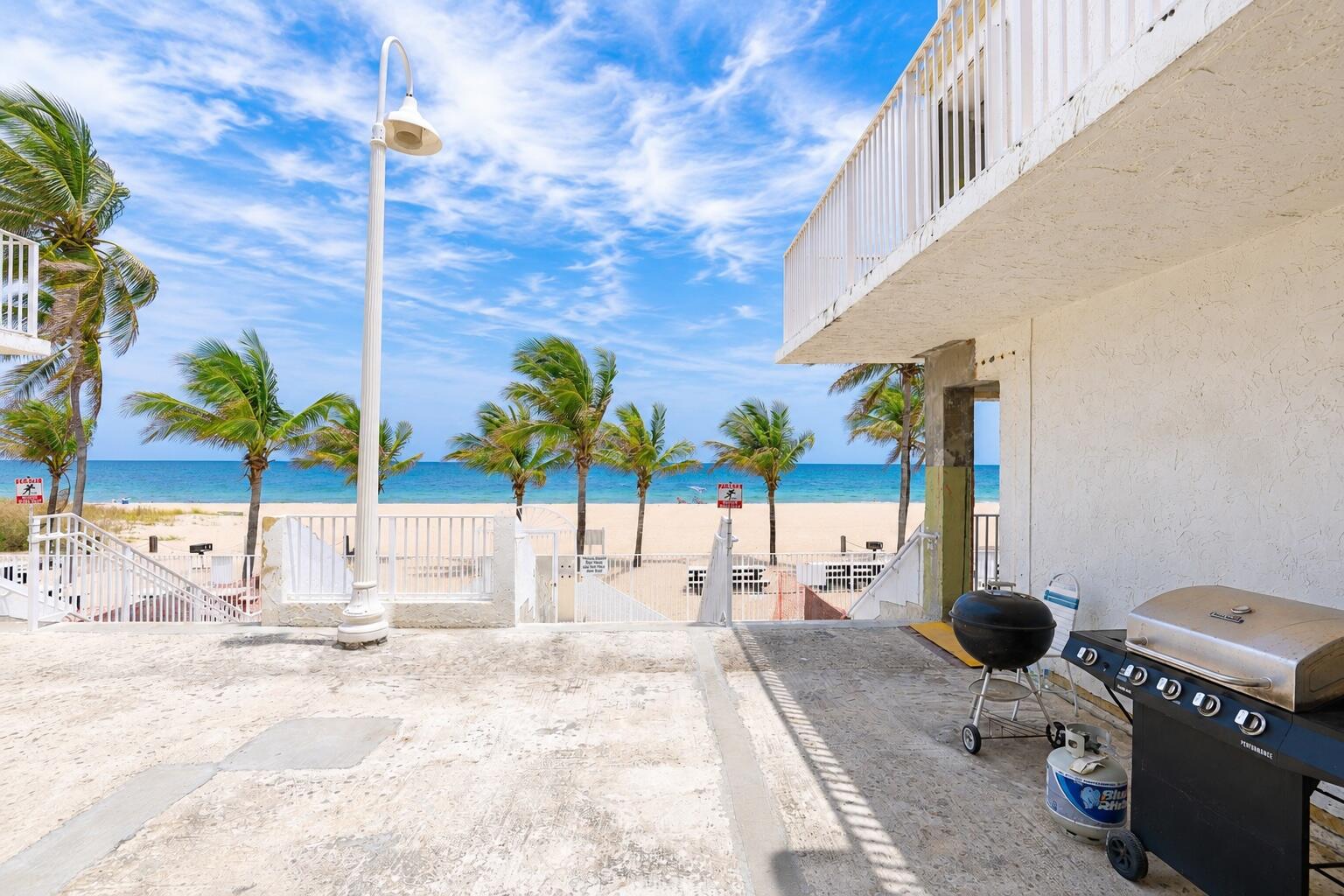 POMPANO BEACH CLUB NORTH CONDO - Residential Lease