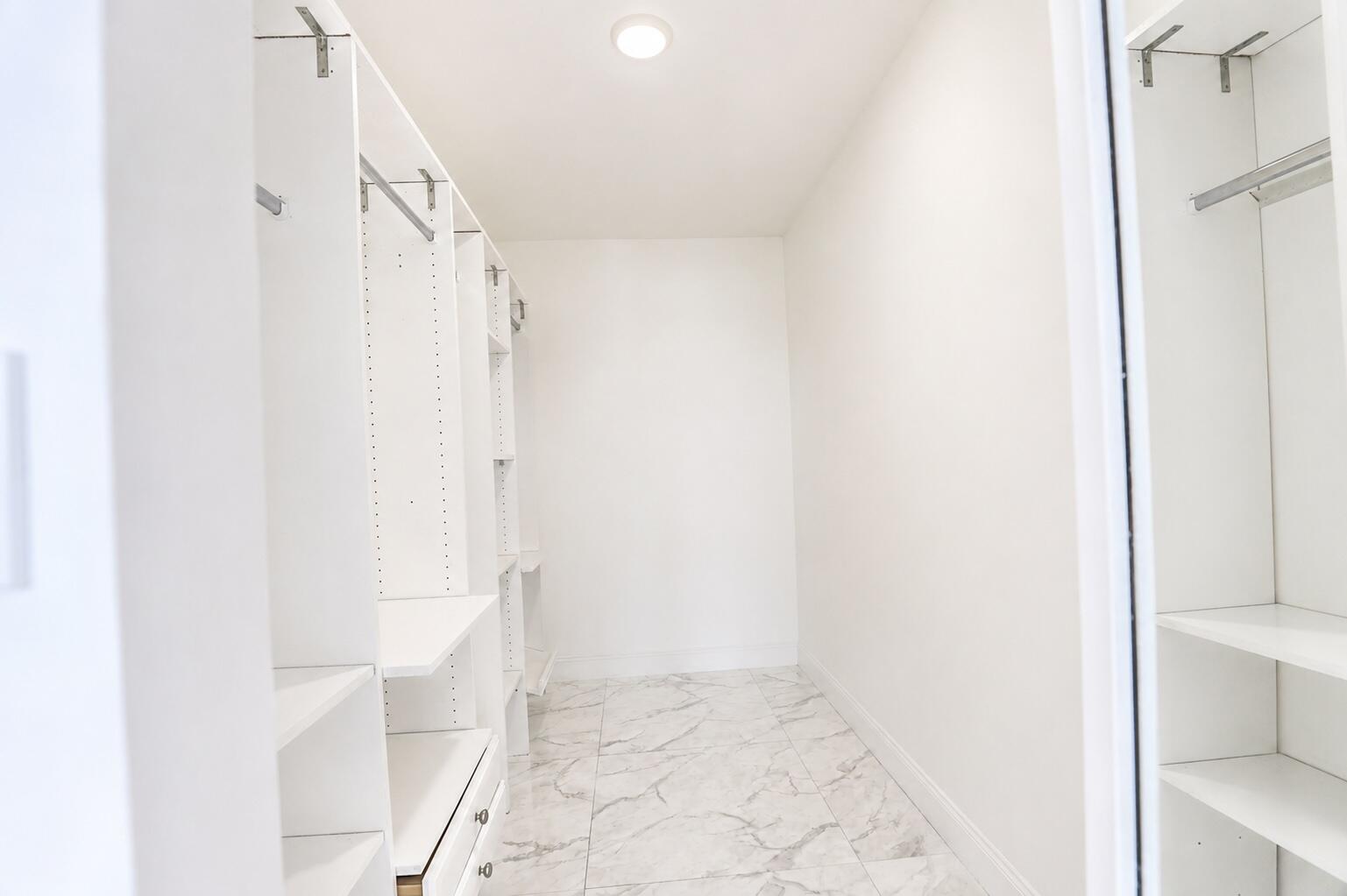 POMPANO BEACH CLUB NORTH CONDO - Residential Lease