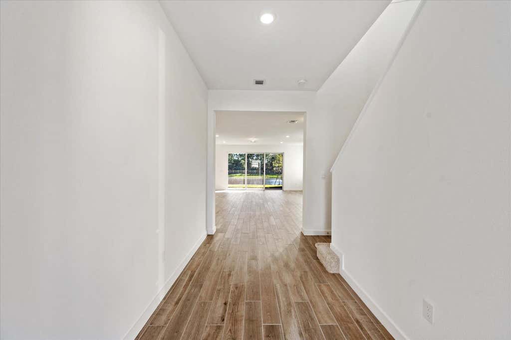 Photo of 18478 Claybrook Street, Jupiter, FL 33458 (MLS # B26060662)