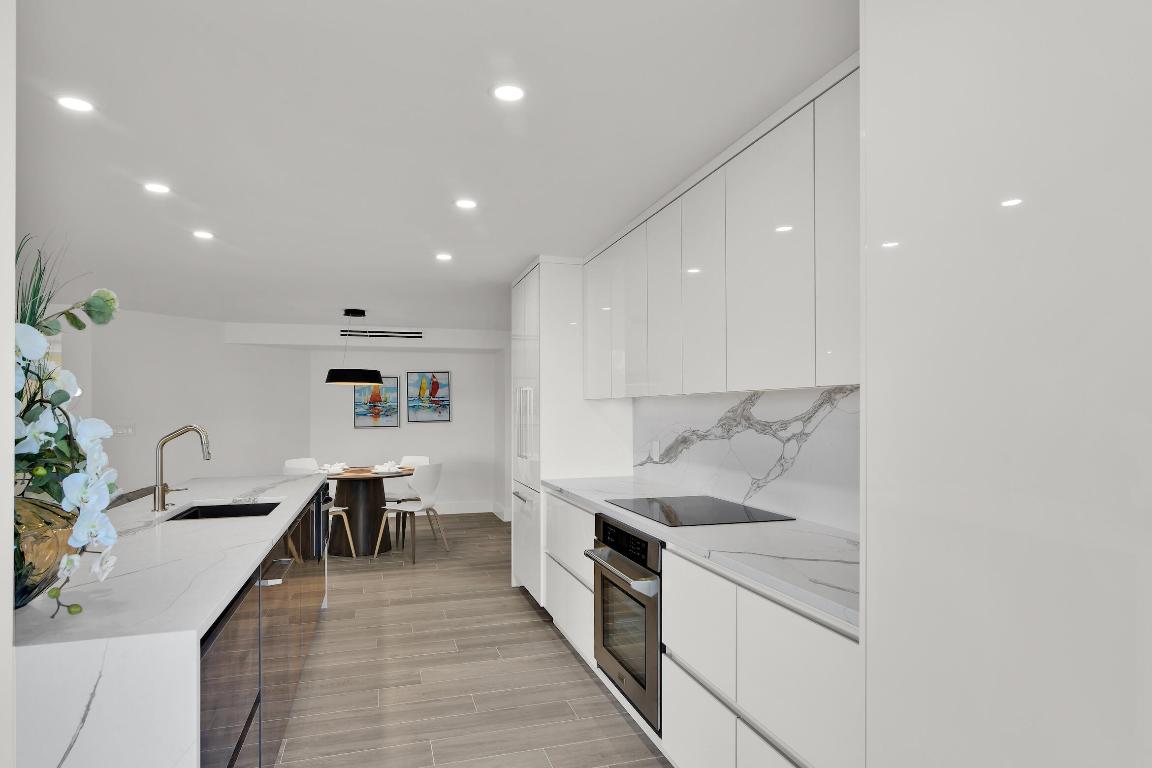 500 S Ocean Boulevard 303