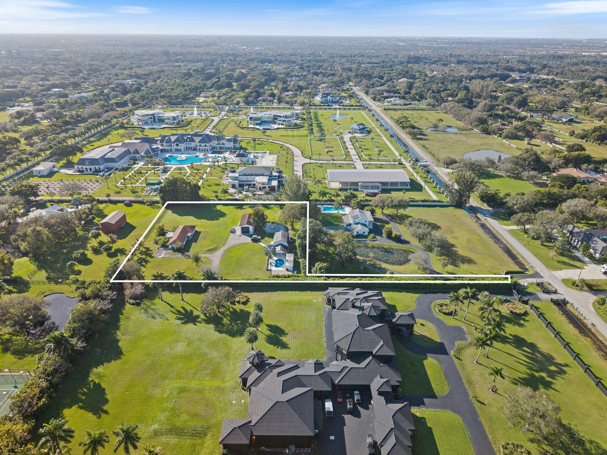 SUNSHINE RANCHES - Residential