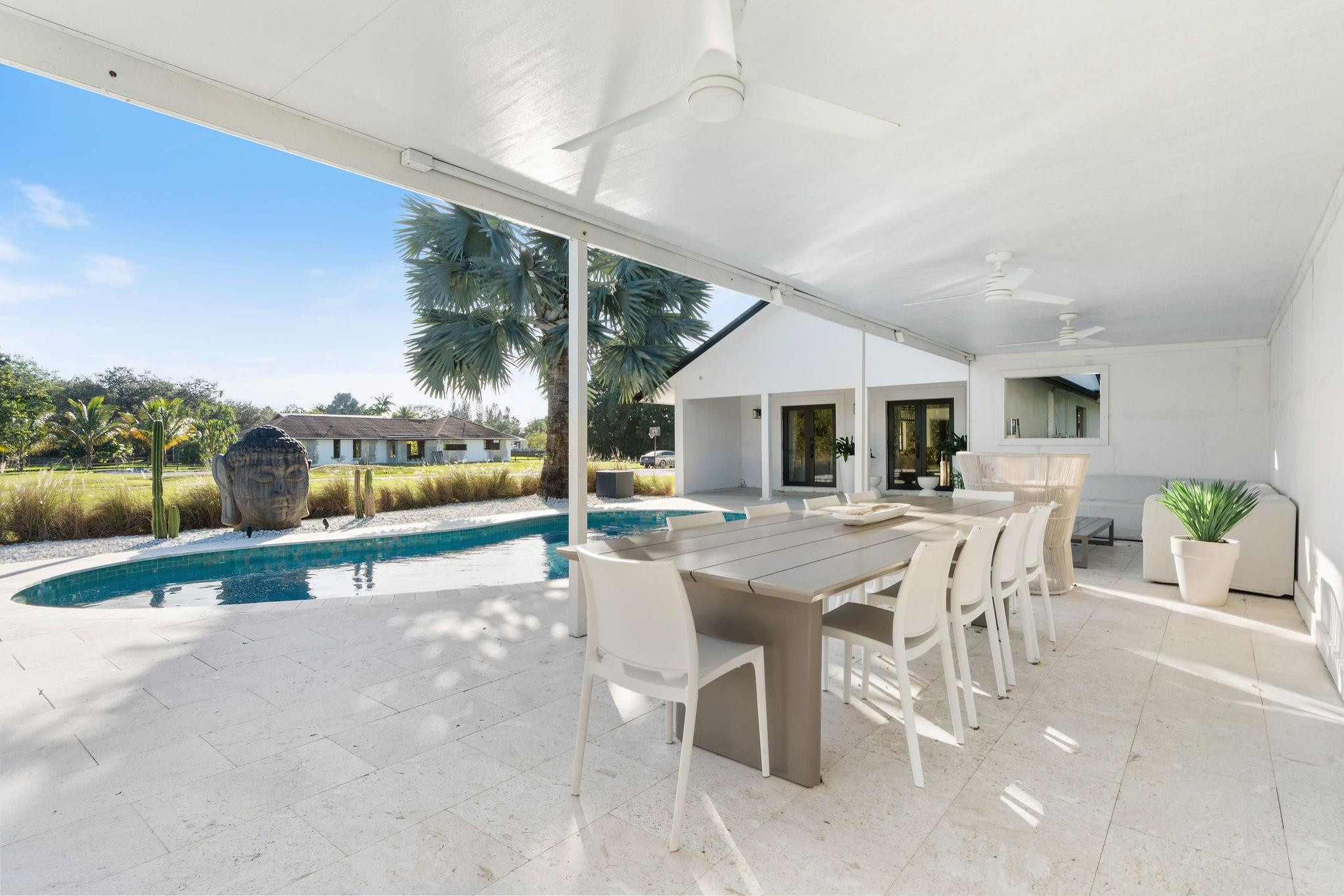 SUNSHINE RANCHES - Residential