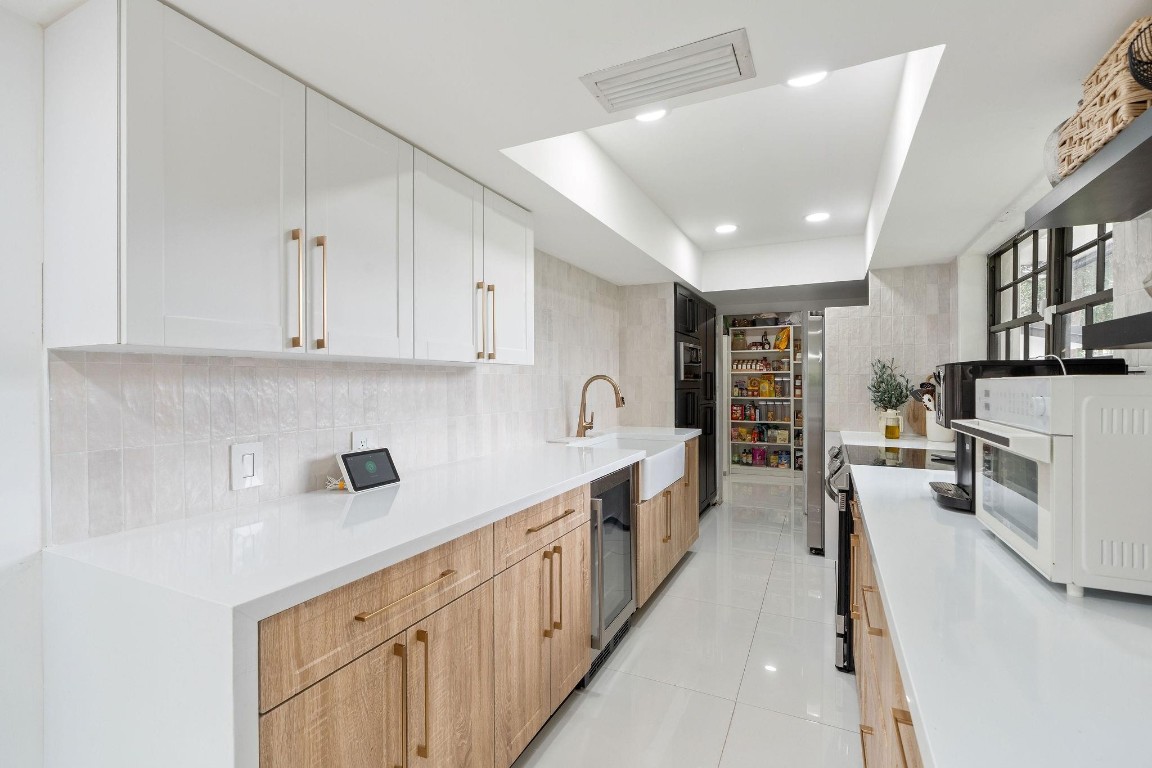 SUNSHINE RANCHES - Residential