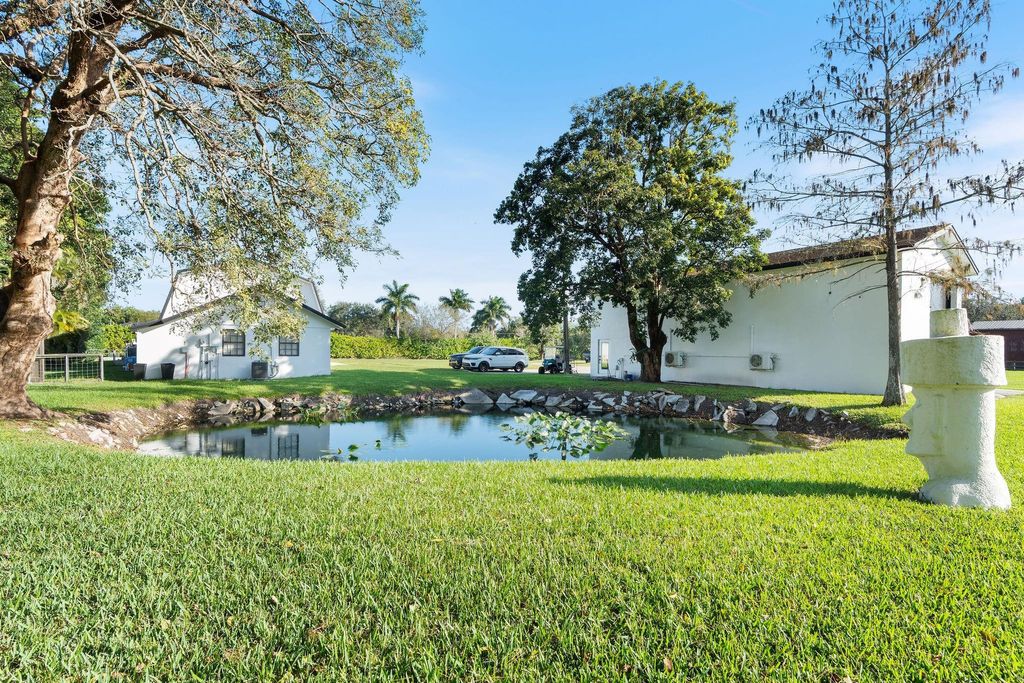 Photo of 5702 SW 136 Avenue, Southwest Ranches, FL 33330 (MLS # F10541889)