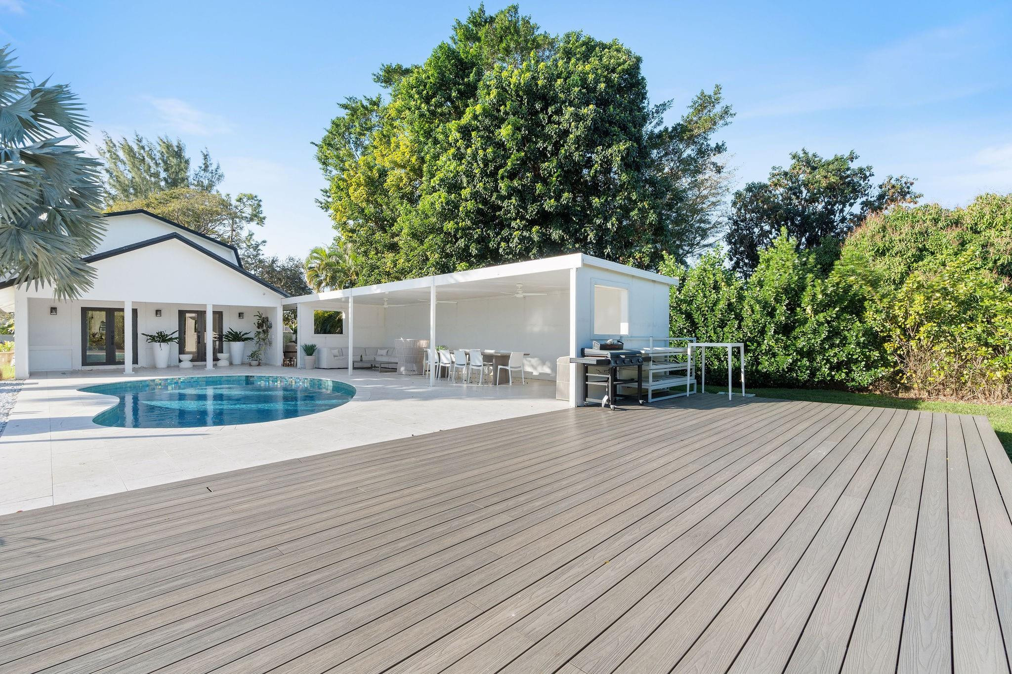 SUNSHINE RANCHES - Residential