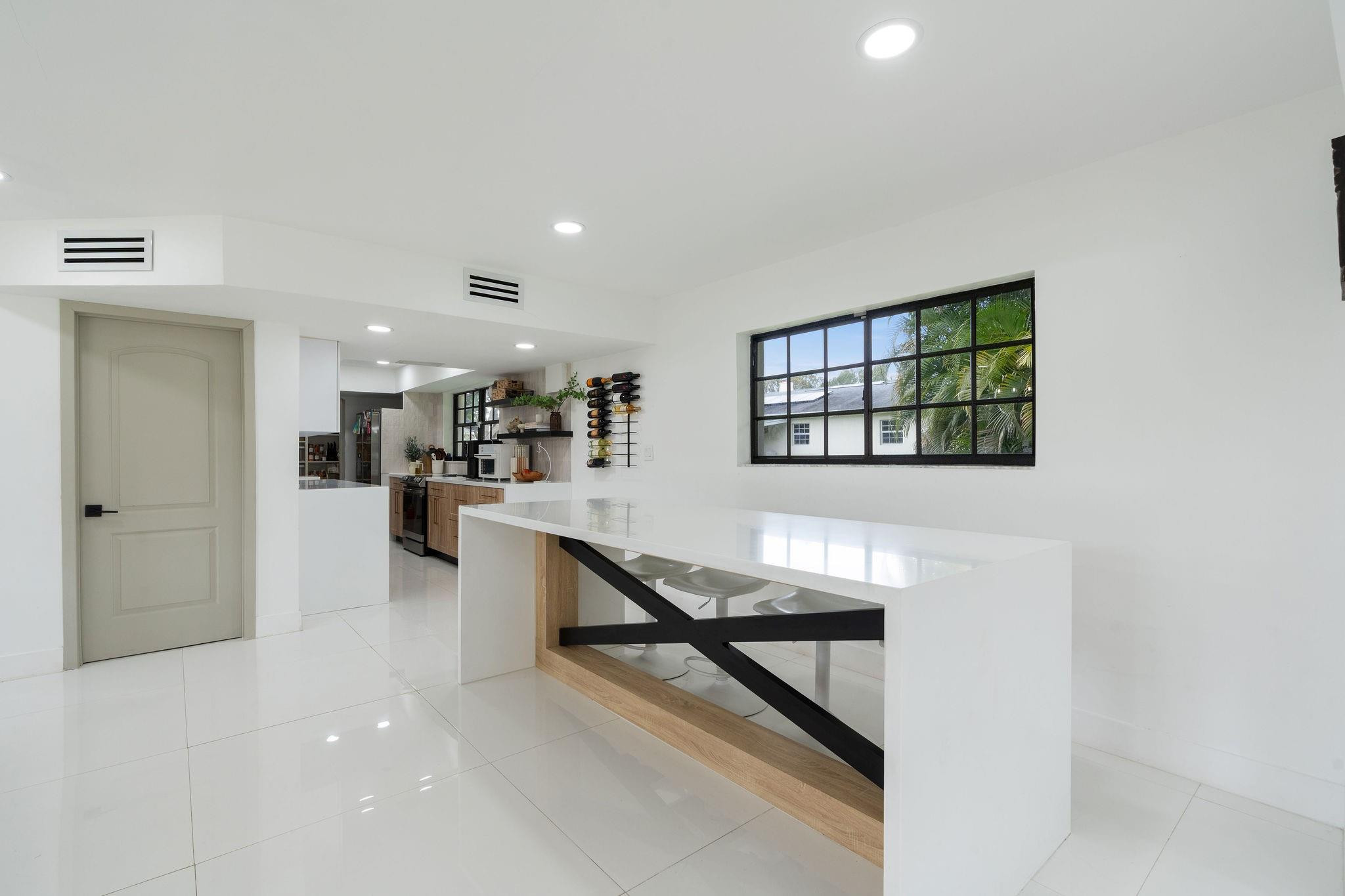 SUNSHINE RANCHES - Residential