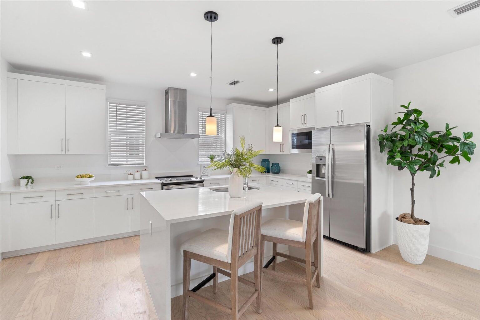 ATLANTIC GROVE PLAT NO 2 - Residential Lease