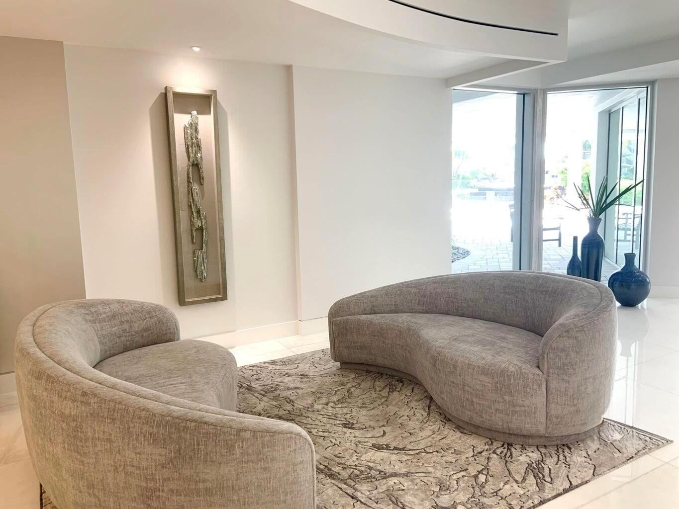 BARCLAY CONDO - Residential Lease