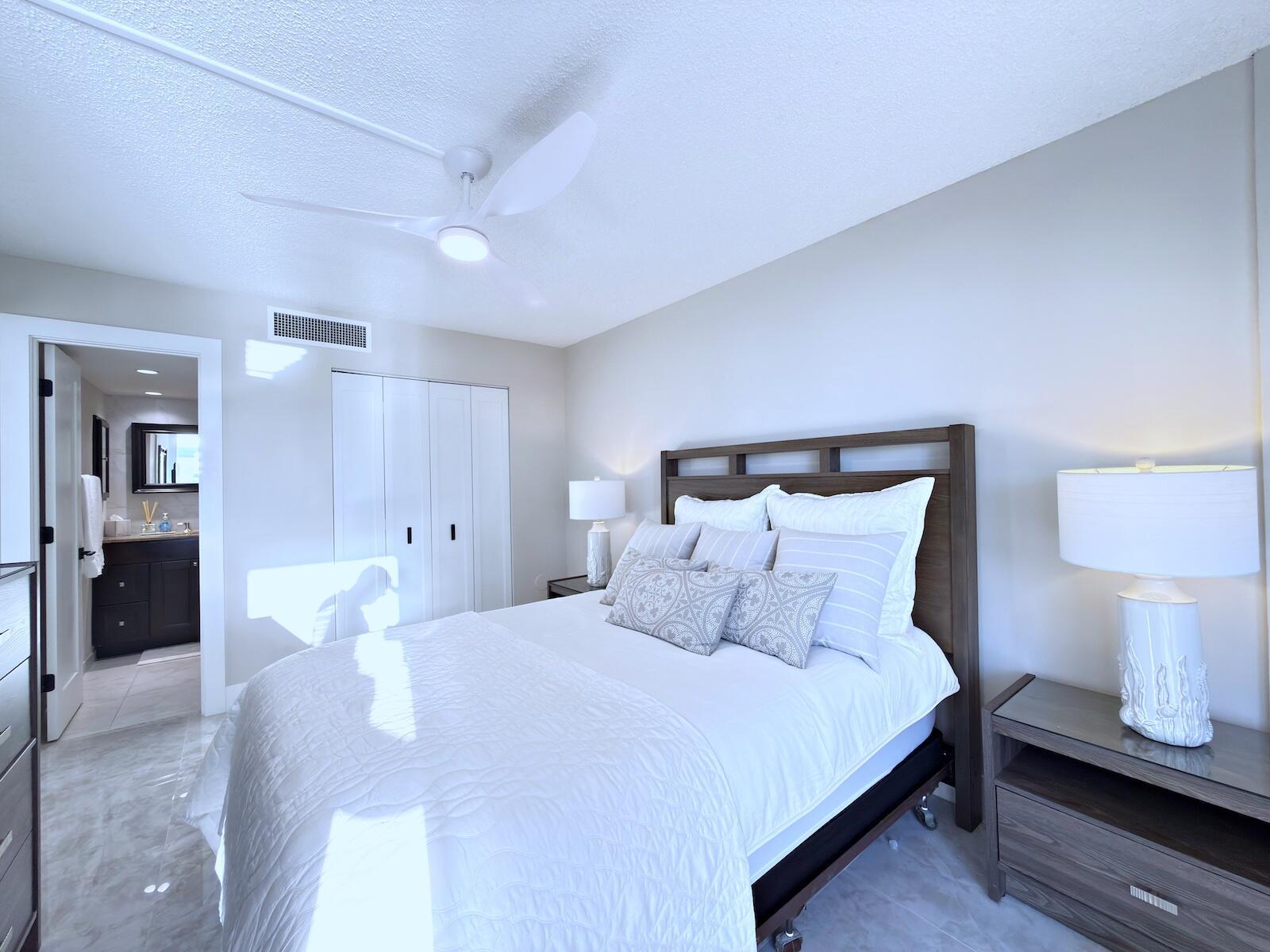 BARCLAY CONDO - Residential Lease