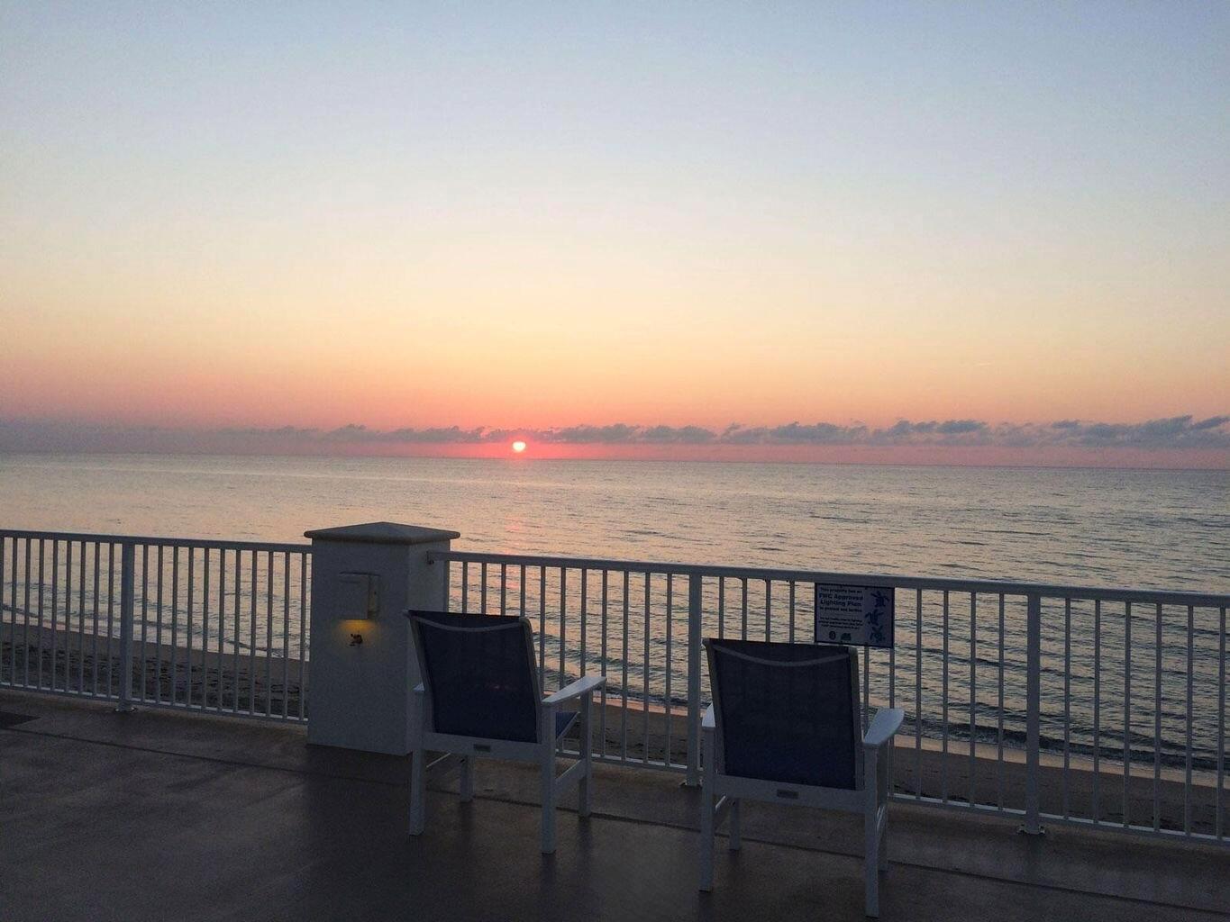 BARCLAY CONDO - Residential Lease