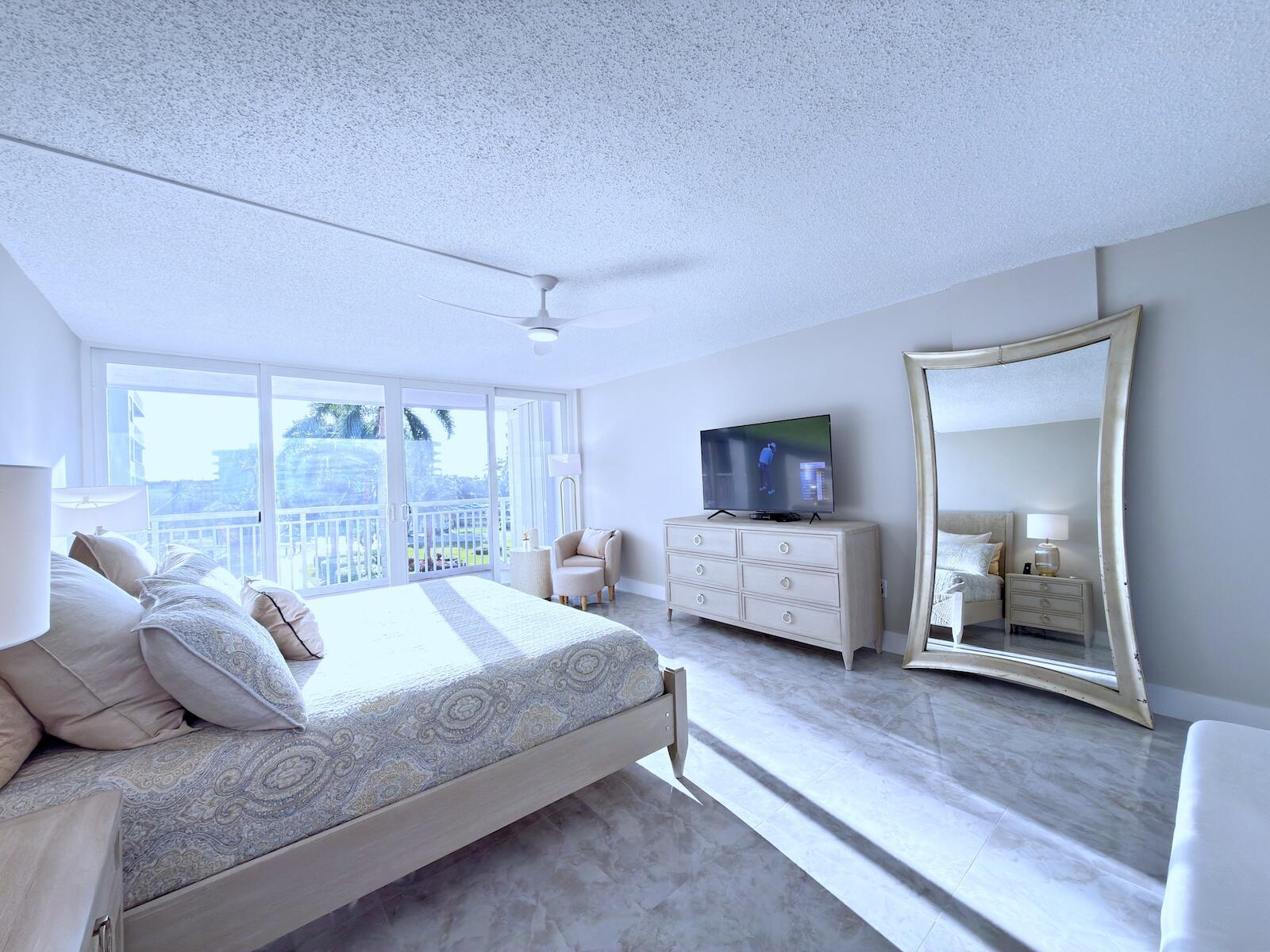 BARCLAY CONDO - Residential Lease