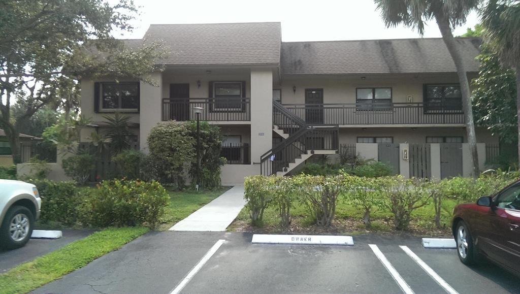 Photo of 2906 SW 21st Terrace #311d, Delray Beach, FL 33445 (MLS # R10775809)