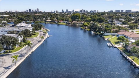 Tiny photo for 130 Cypress Club Drive #313, Pompano Beach, FL 33060 (MLS # B26089514)