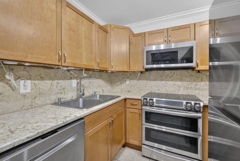 Tiny photo for 130 Cypress Club Drive #313, Pompano Beach, FL 33060 (MLS # B26089514)