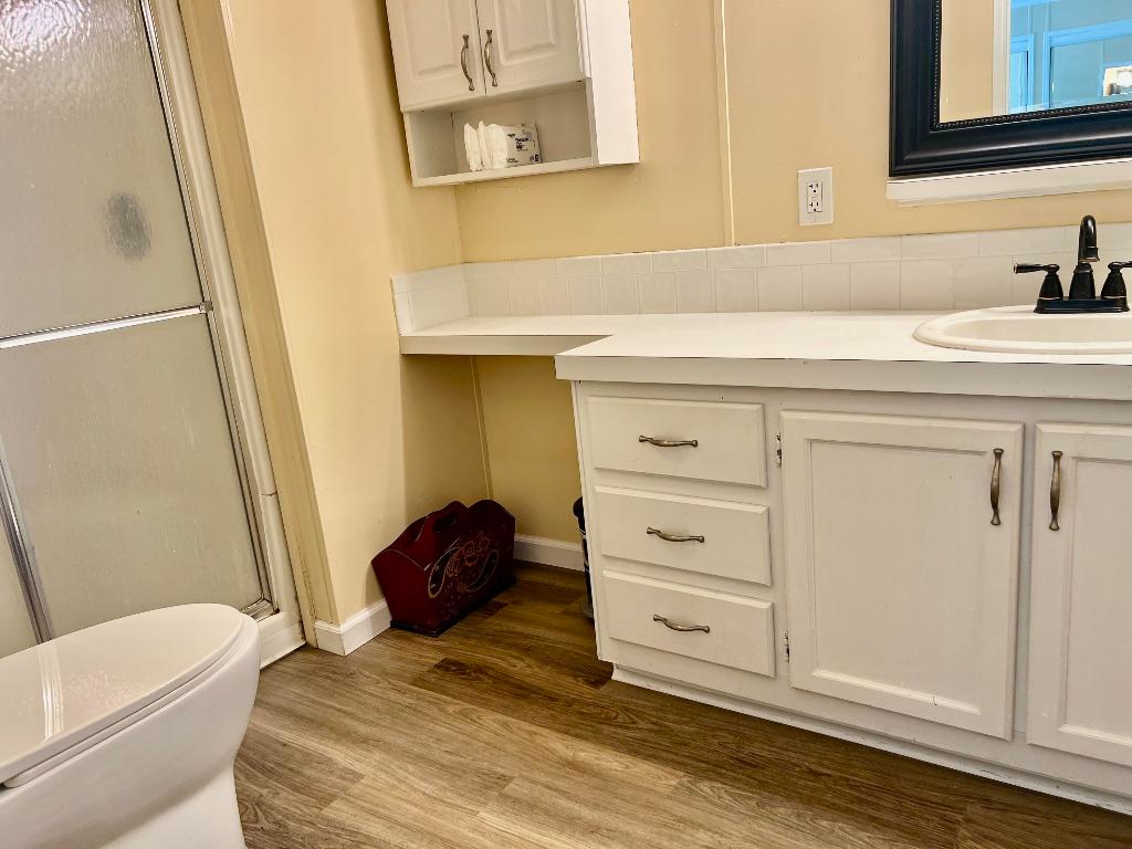 TALLOWWOOD ISLE - Residential