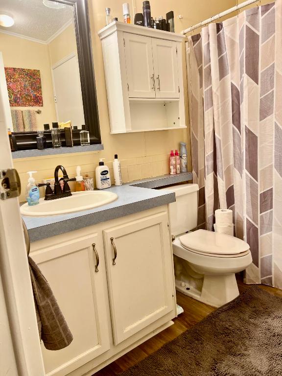 TALLOWWOOD ISLE - Residential