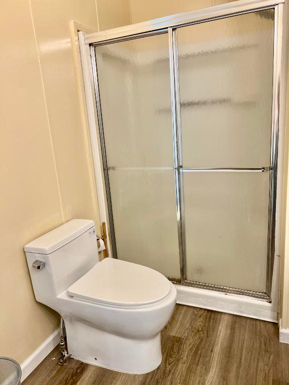 TALLOWWOOD ISLE - Residential