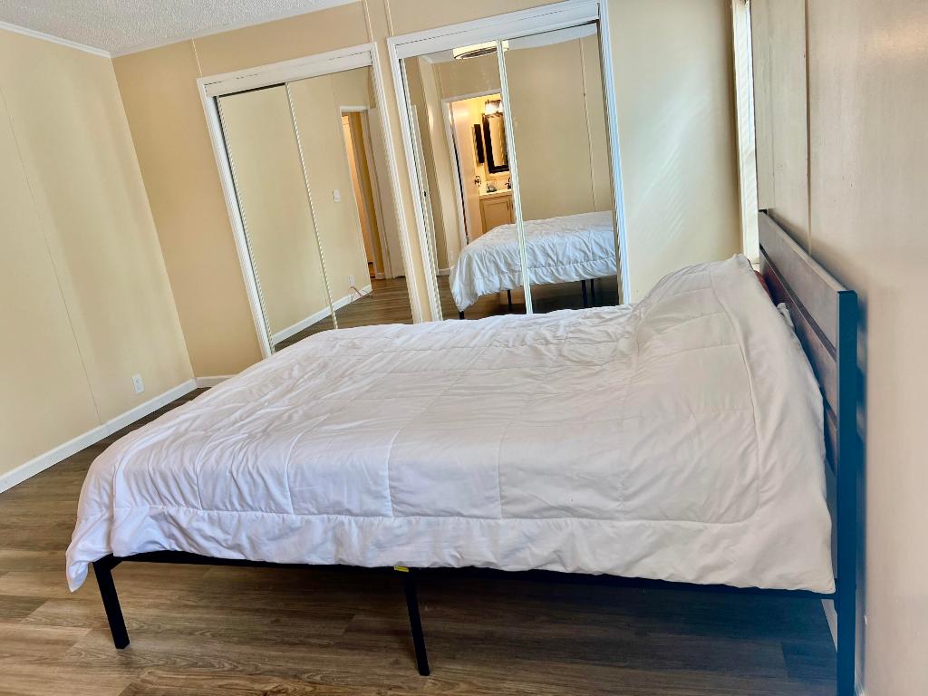 TALLOWWOOD ISLE - Residential