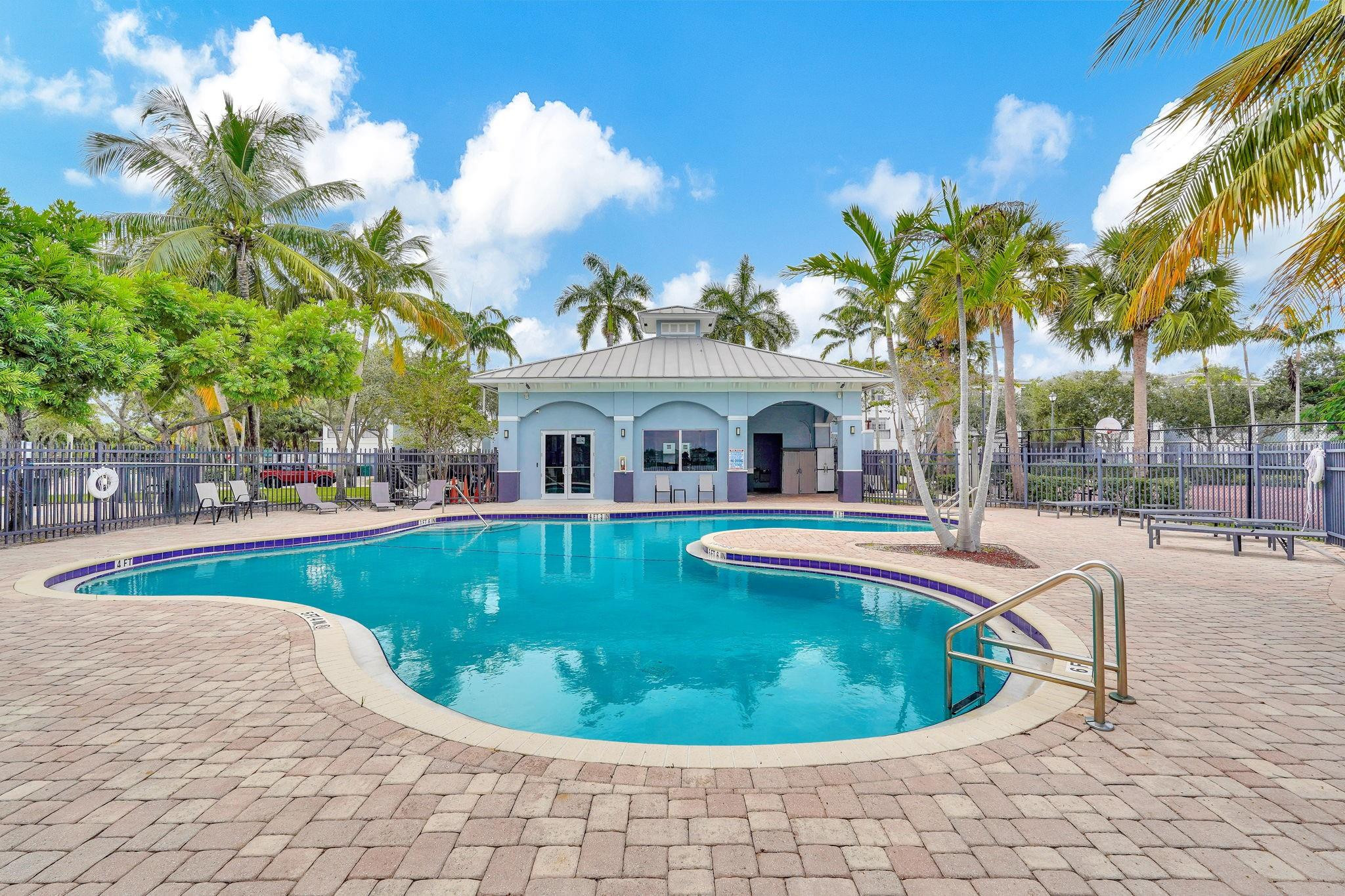CASSA AT GEORGETOWN - Residential Lease