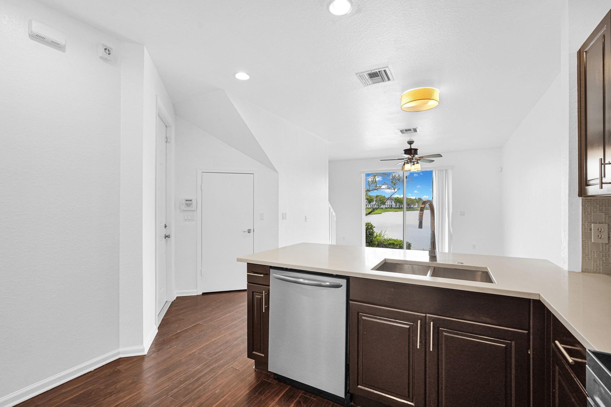 CASSA AT GEORGETOWN - Residential Lease