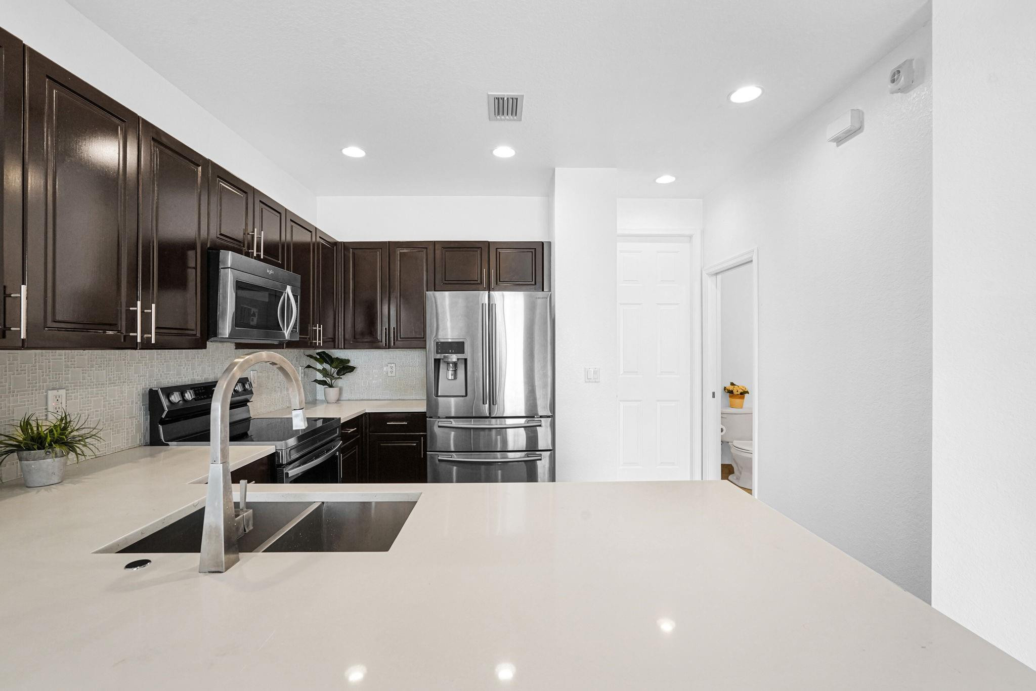 CASSA AT GEORGETOWN - Residential Lease