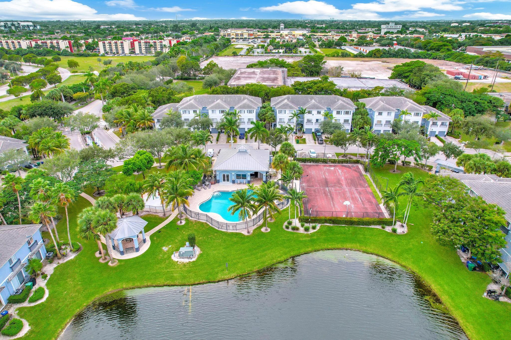 CASSA AT GEORGETOWN - Residential Lease