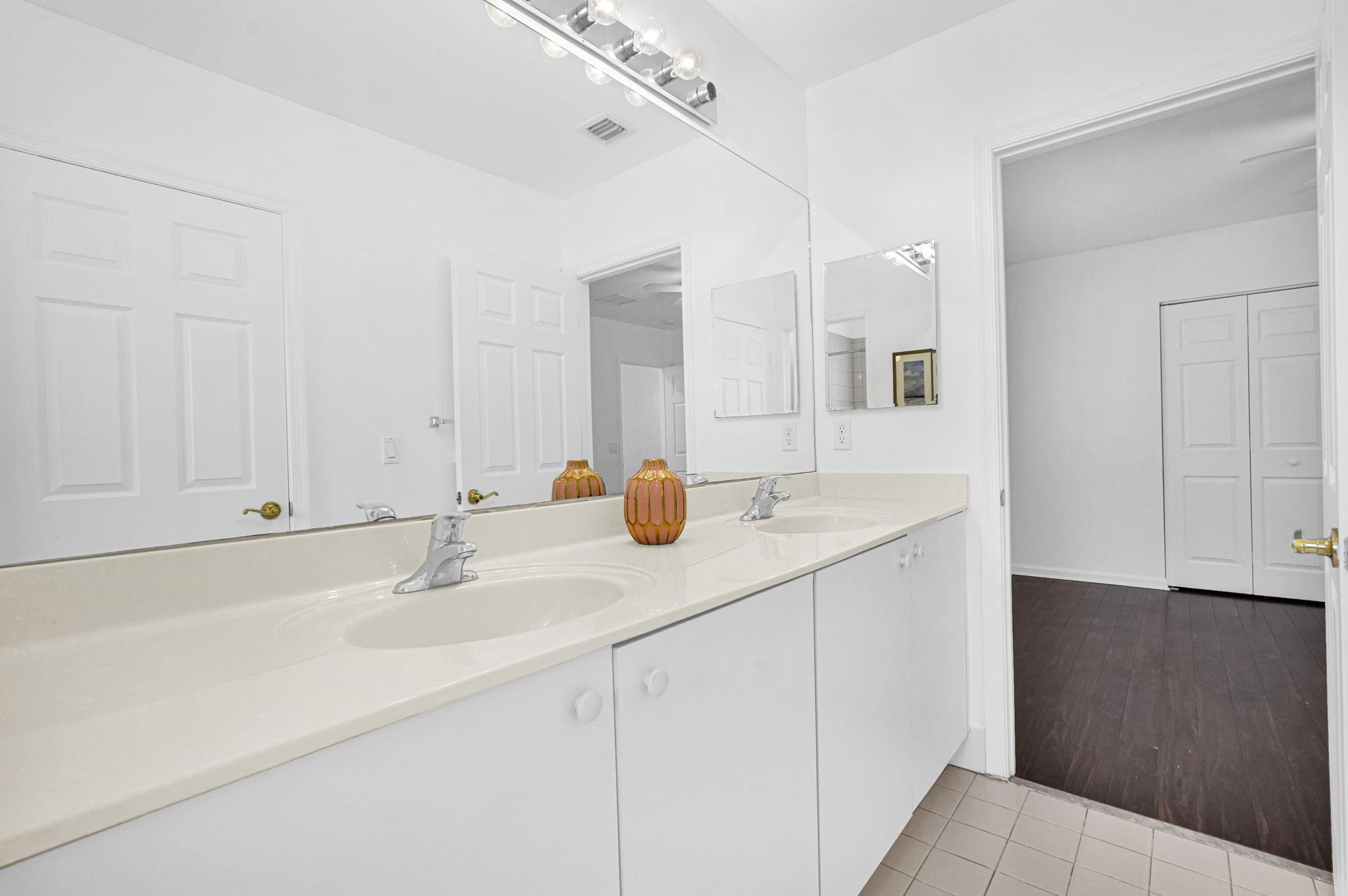 CASSA AT GEORGETOWN - Residential Lease