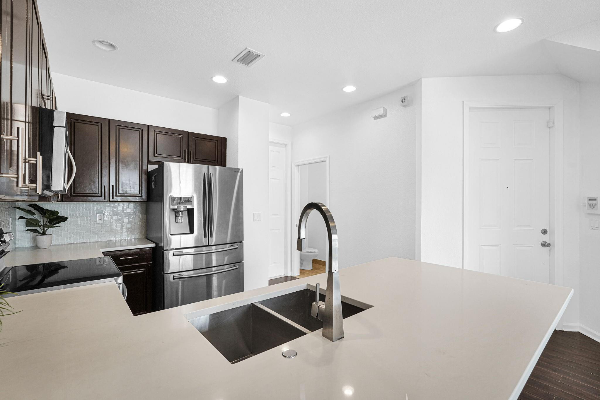 CASSA AT GEORGETOWN - Residential Lease