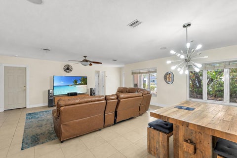 Tiny photo for 4220 NE 26th Avenue, Lighthouse Point, FL 33064 (MLS # B26043398)