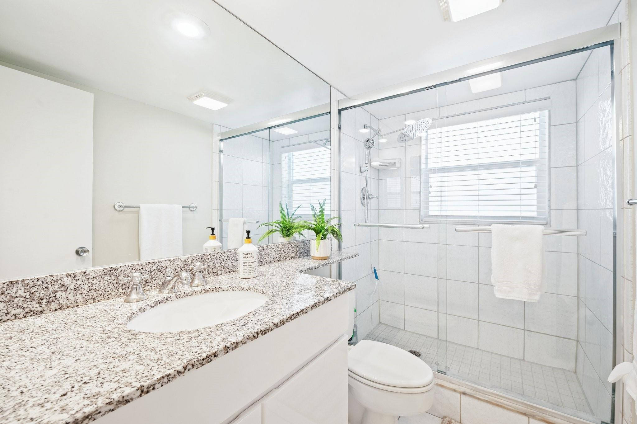 NO 71 PALM-AIRE COUNTRY CLUB - Residential