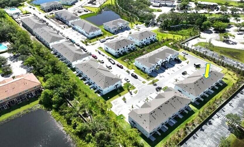 95 RIVERSIDE PUD PHASE IV - Residential Lease
