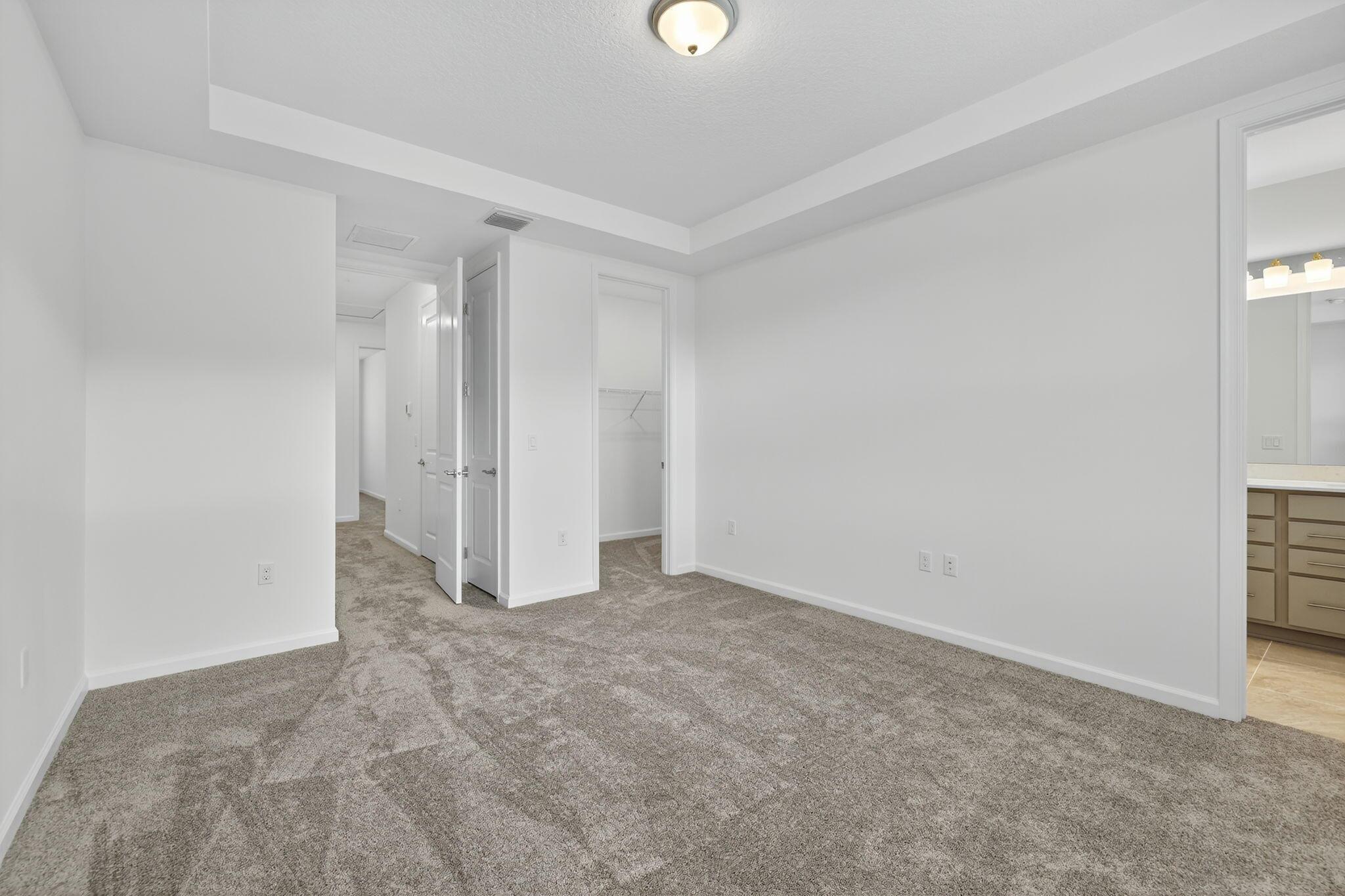 95 RIVERSIDE PUD PHASE IV - Residential Lease